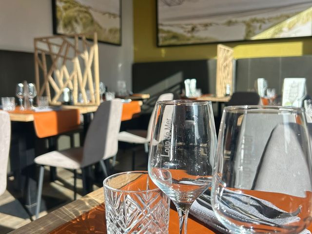 LE LOUP DE MER Petite salle